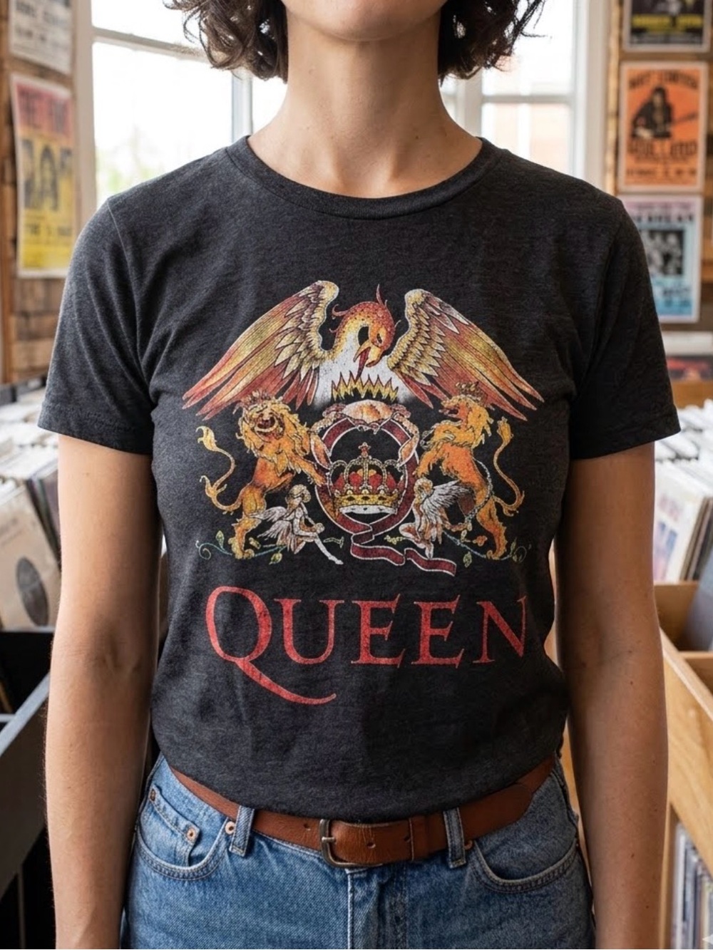Queen Graphic Crewneck Tee - Black